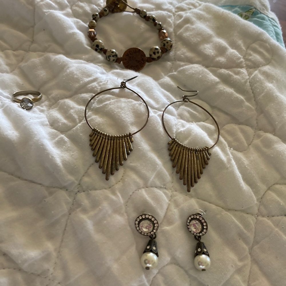 Costume jewelry bundle